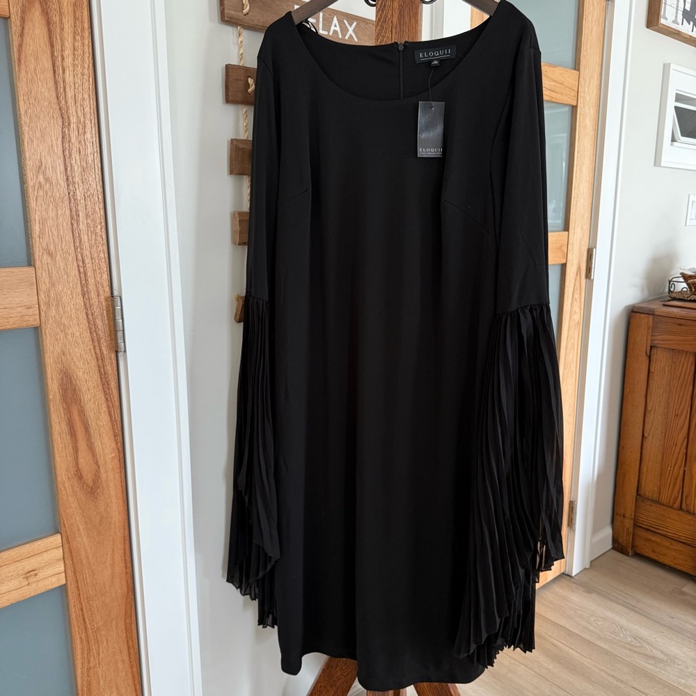 Eloquii Black Pleated Bell Sleeve Shift Dress Plus Size 20 NWT Cocktail Evening